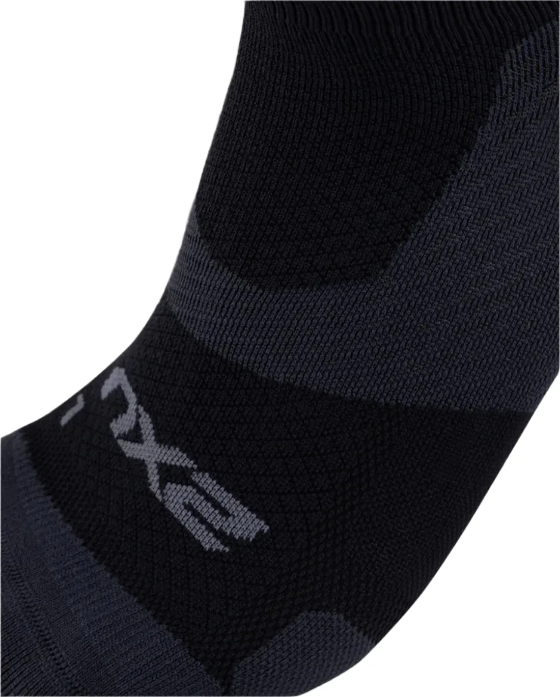 2XU Vectr Light Cushion No Show Unisex Compression Socks (Black/Titanium)