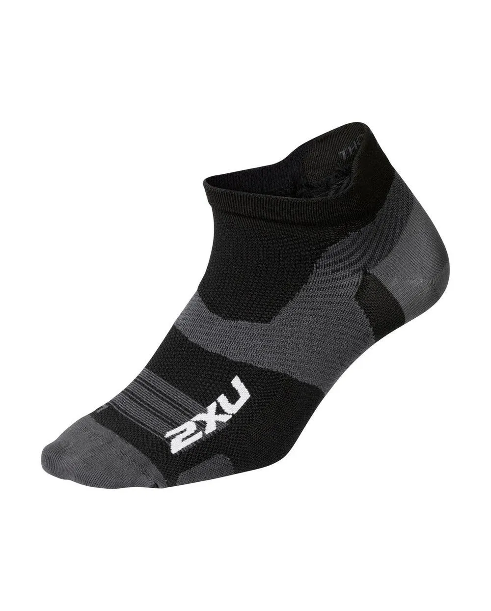 2XU Vectr Ultralight No Show Unisex Running Socks (Black/Titanium)
