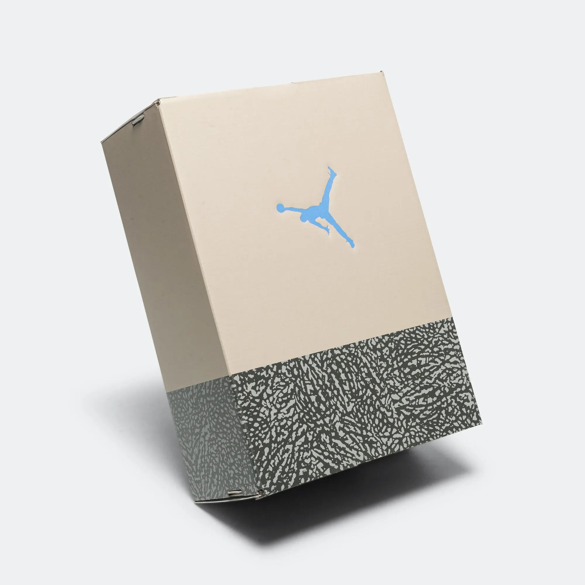 Air Jordan 3 Retro - Summit White/Hydrogen Blue-Legend Blue