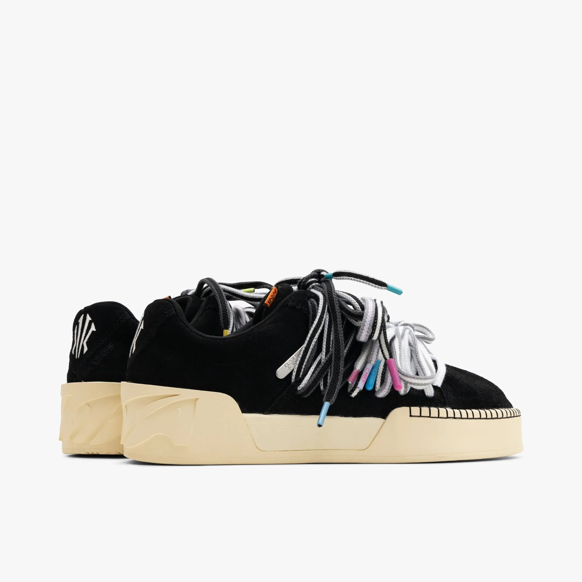 ANTA Hélà Style Black