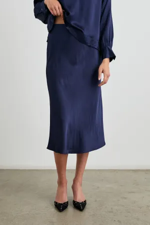 ANYA SKIRT - NAVY Rails