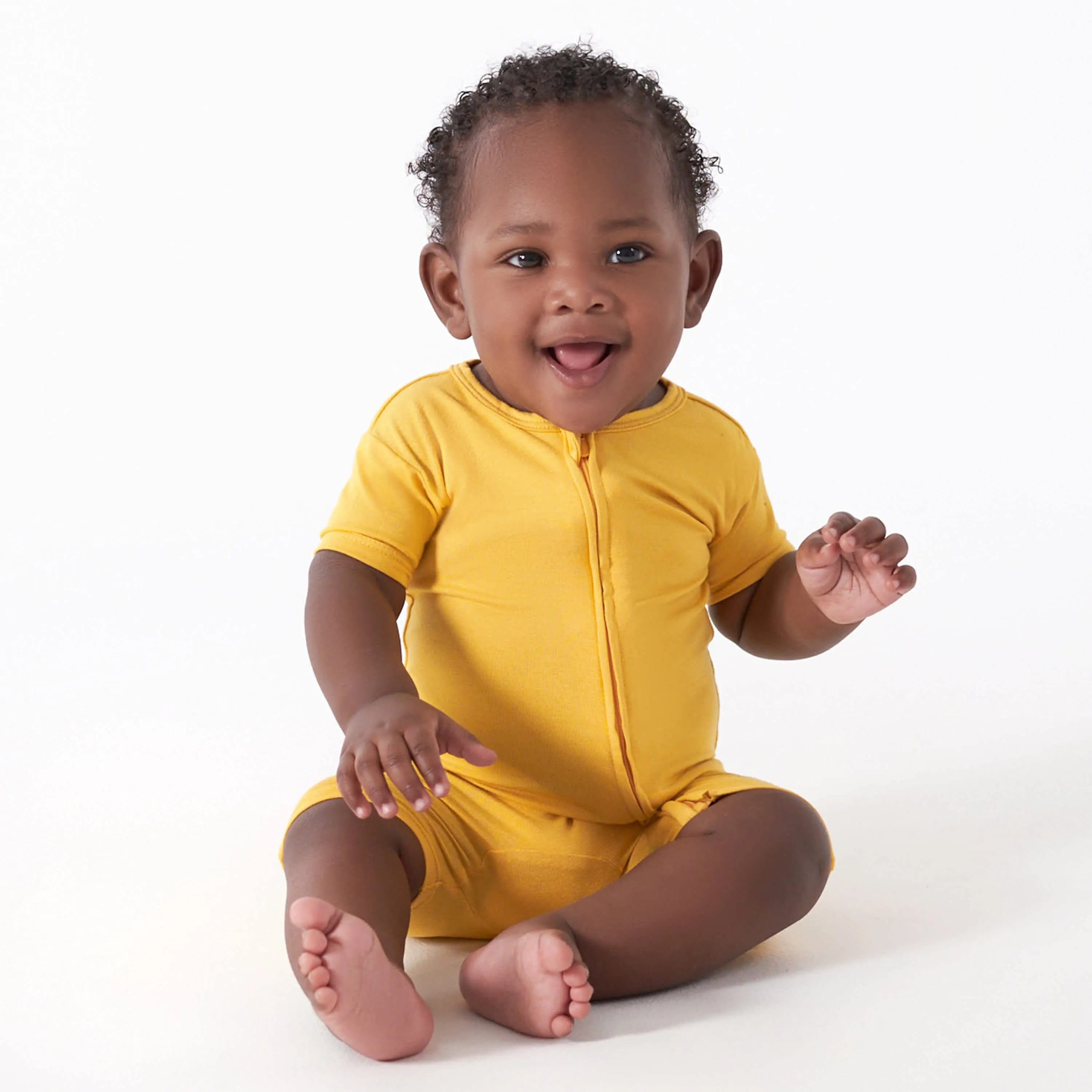 Baby Honey Buttery Soft Viscose Made from Eucalyptus Snug Fit Romper Gerber Childrenswea
