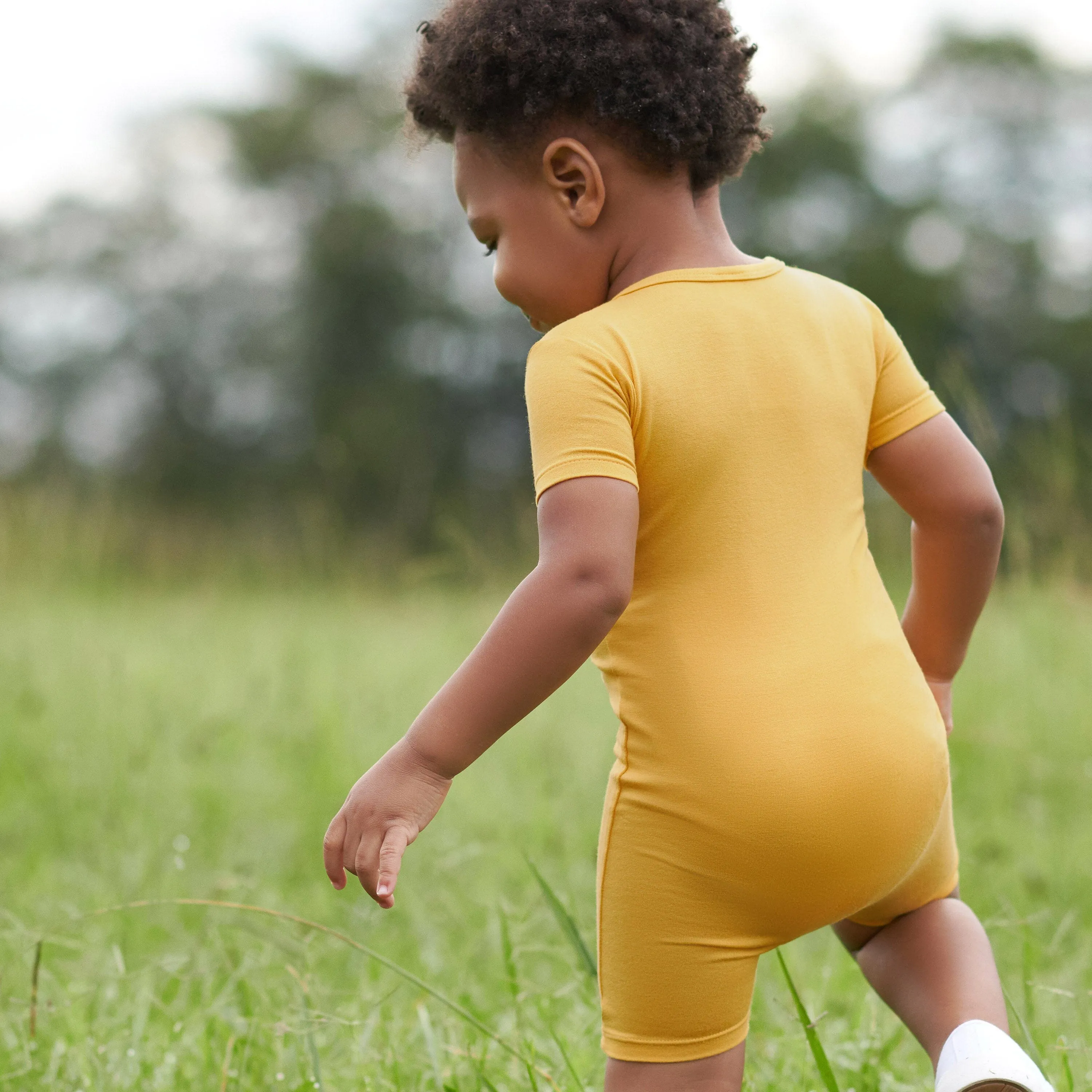 Baby Honey Buttery Soft Viscose Made from Eucalyptus Snug Fit Romper Gerber Childrenswea