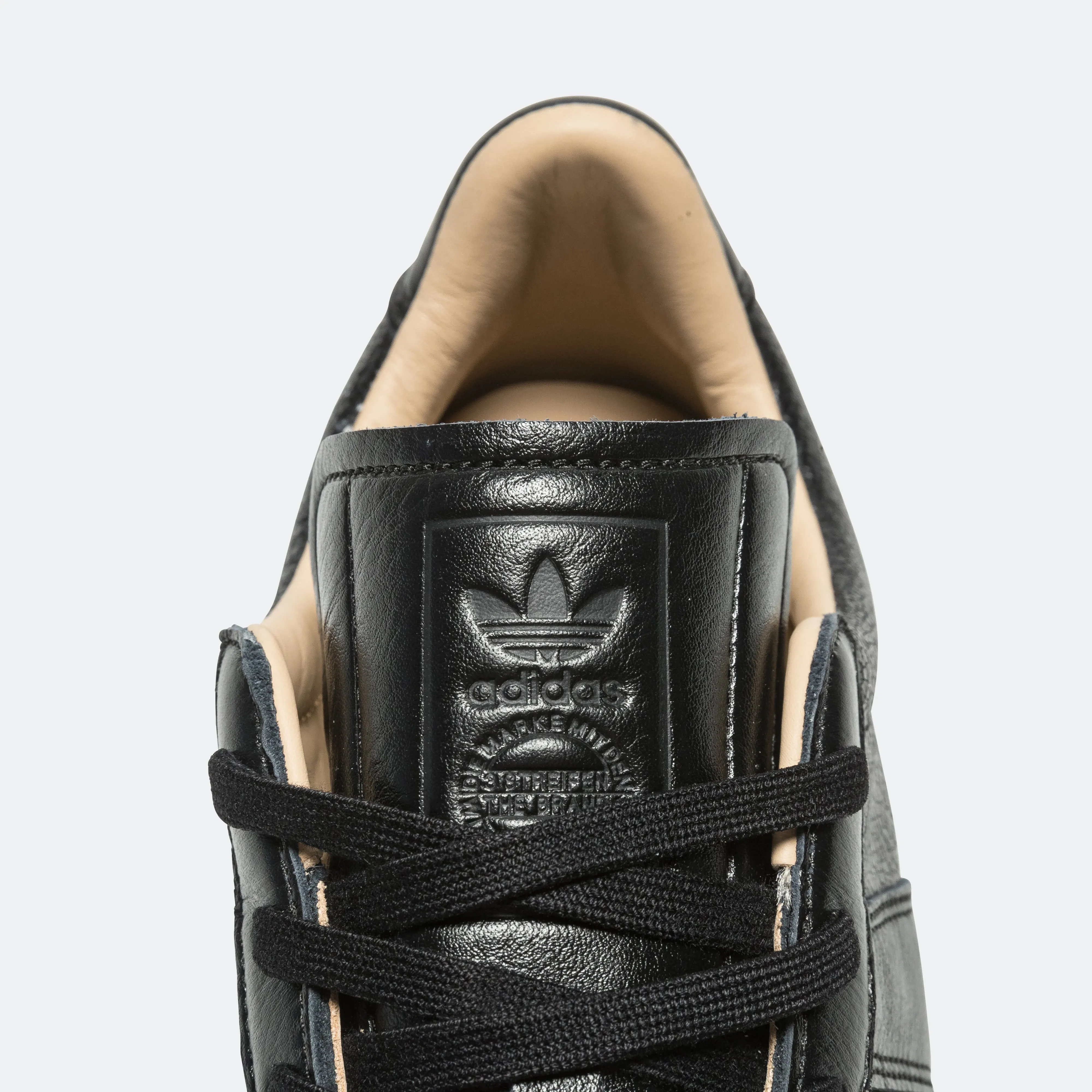 BW Army Lux - Core Black/Gum