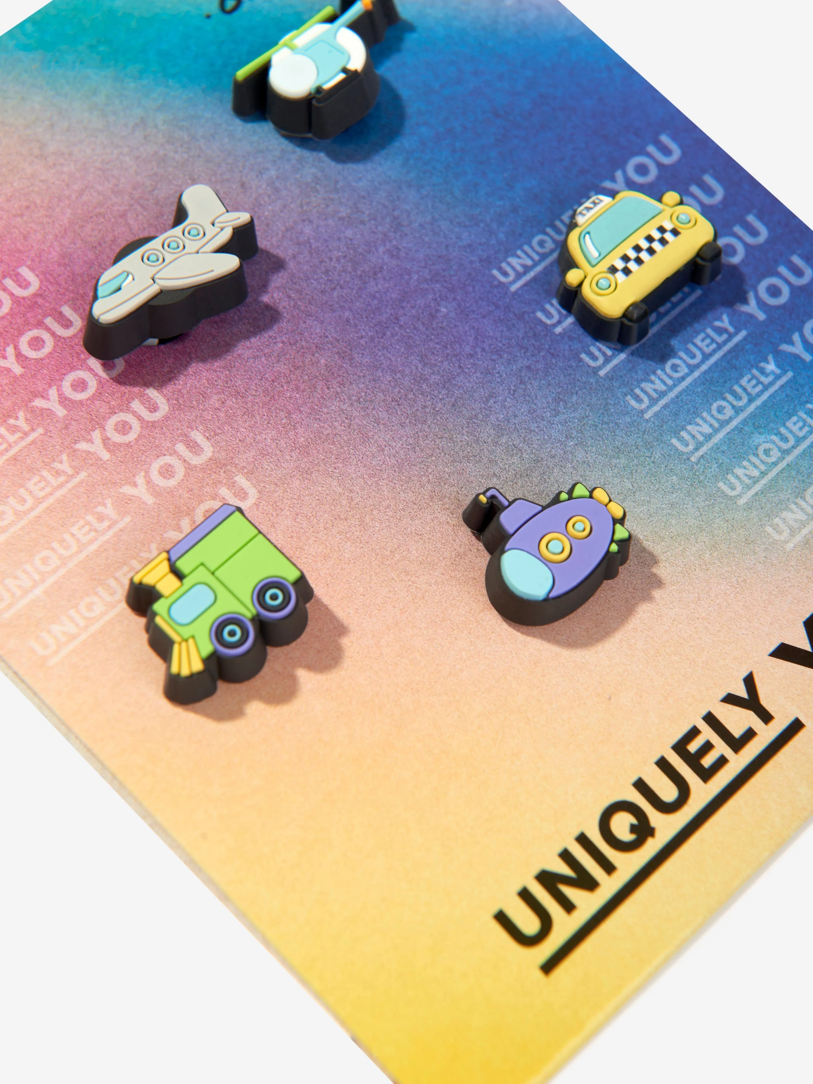 Crocs Kids Tiny Vehicles Jibbitz Charm 5 Pack in Multicolour