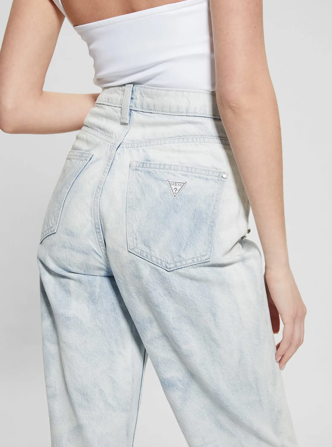 High-Rise Mom Jeans in Light Wash Guess
