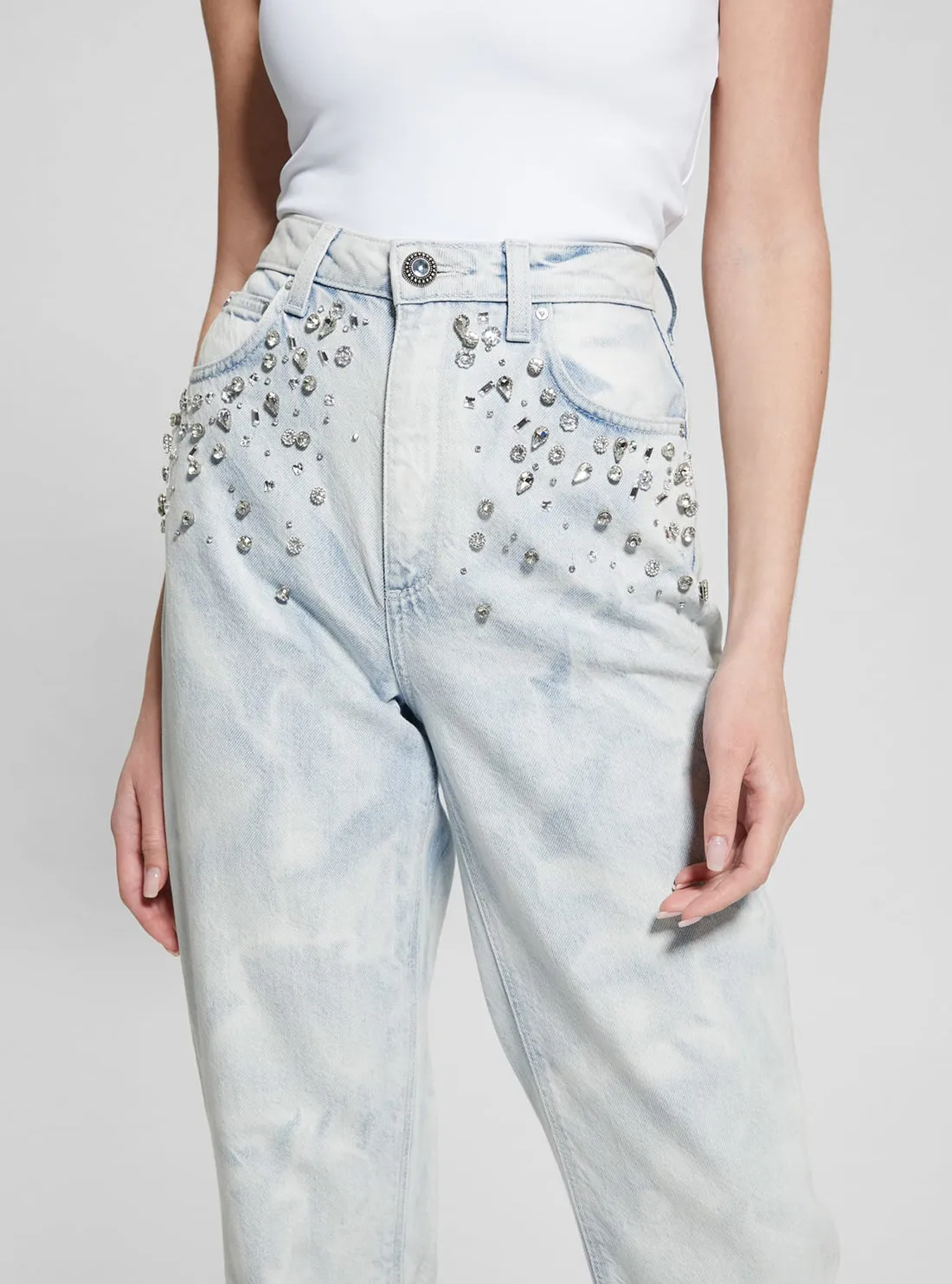 High-Rise Mom Jeans in Light Wash Guess