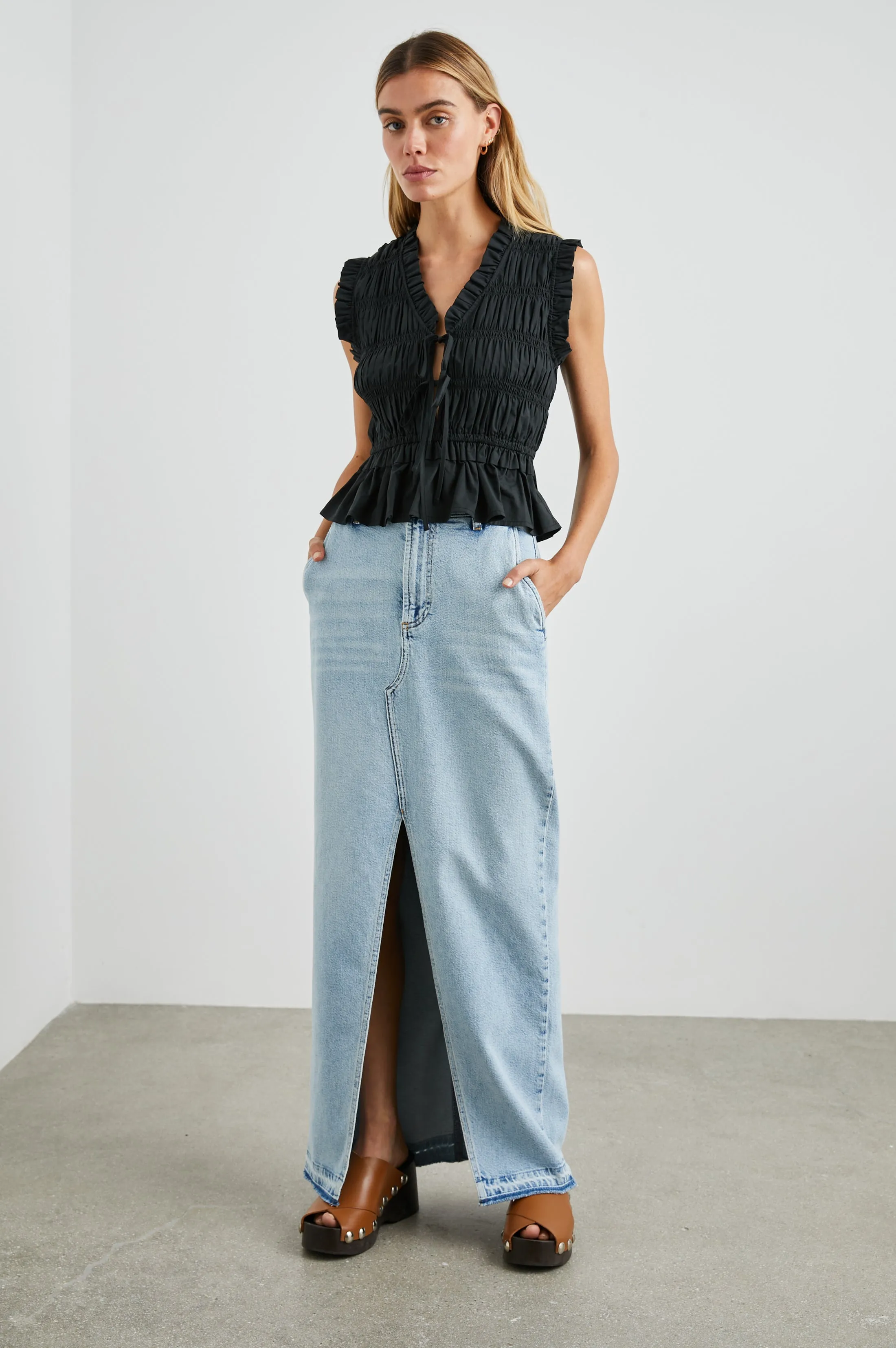 MANHATTAN SKIRT - REEF LET DOWN HEM Rails