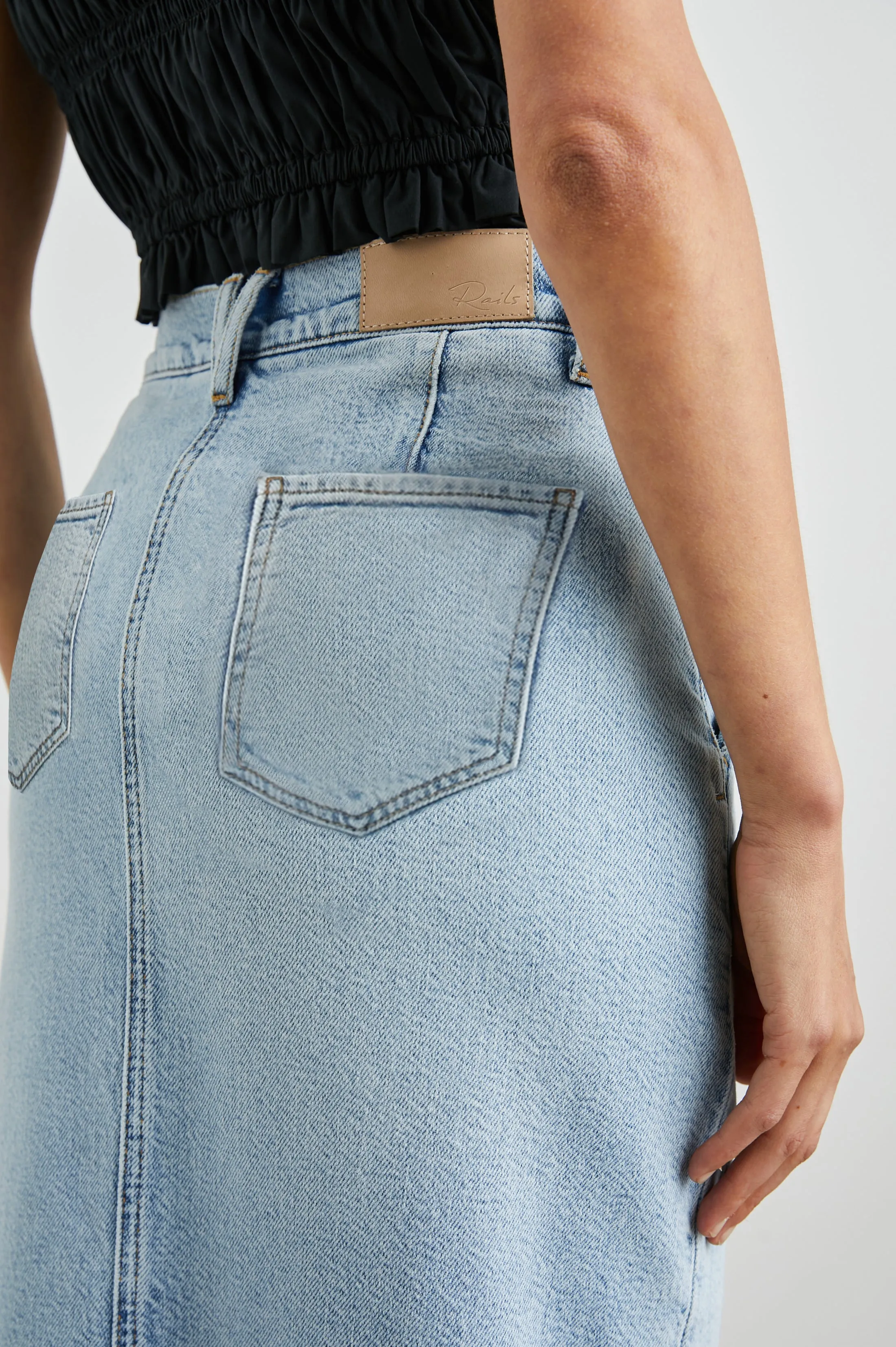 MANHATTAN SKIRT - REEF LET DOWN HEM Rails