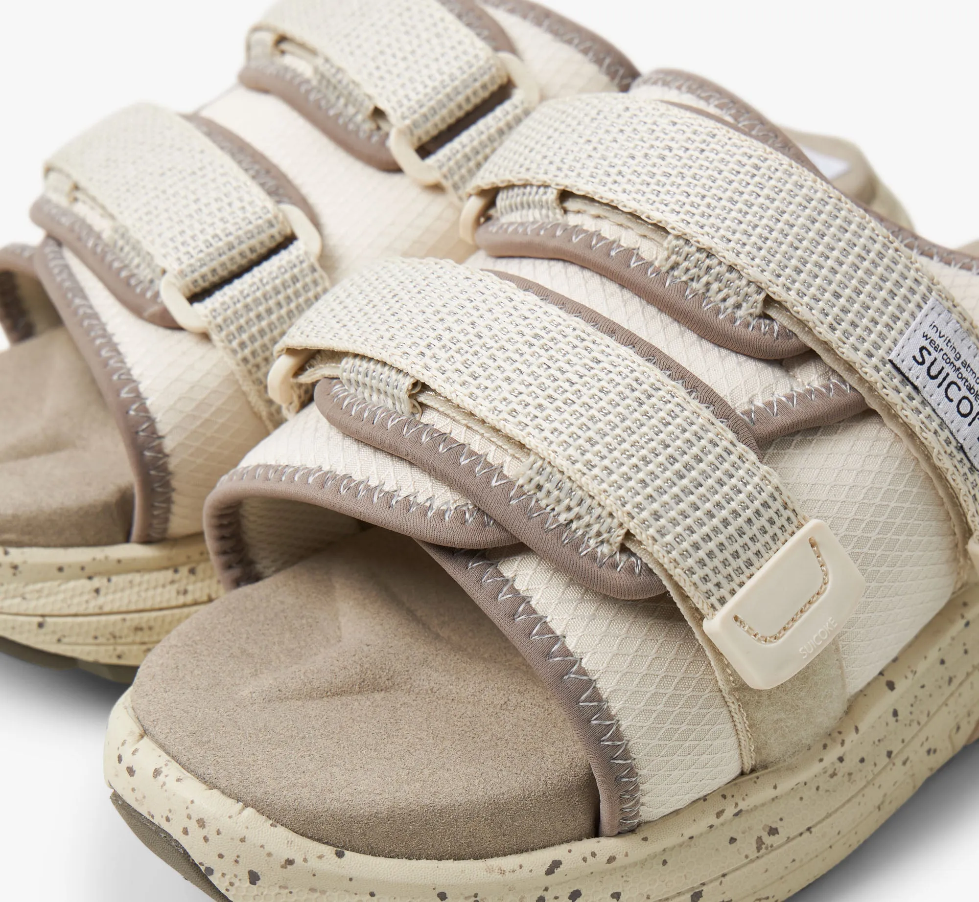 Suicoke MOTO-RUN2 / Limestone