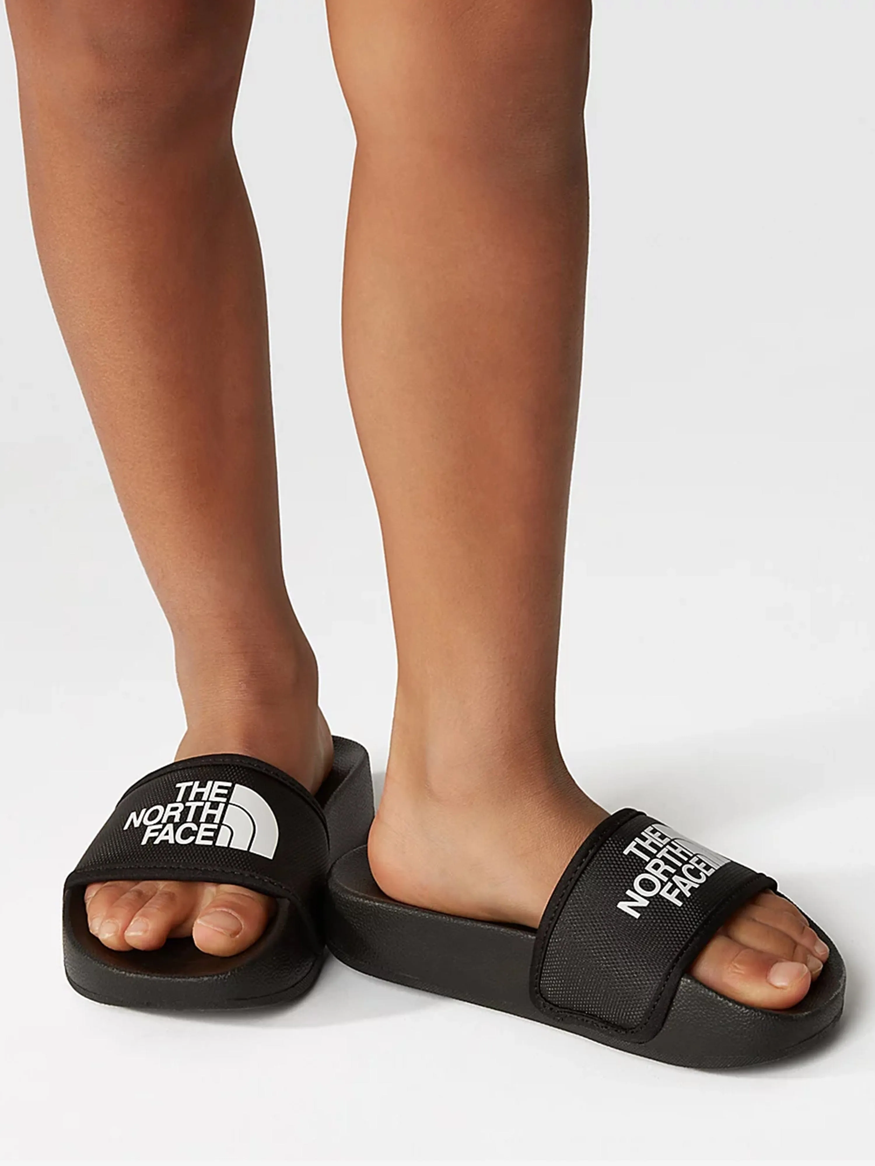 The North Face Kids Base Camp Sliders III in Black