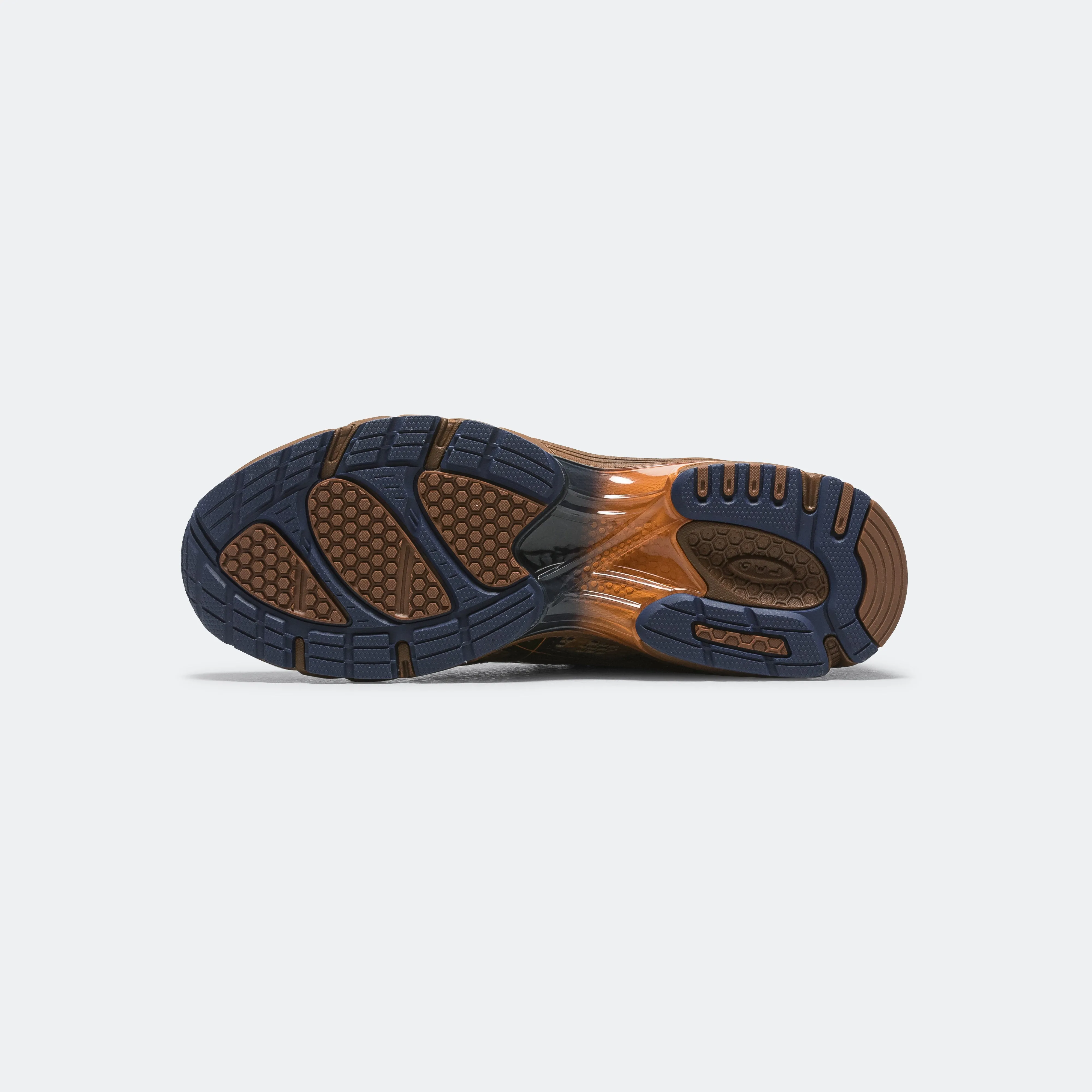 UB9-S GEL-DS Trainer 14 - Desert Camp/Piquant Orange