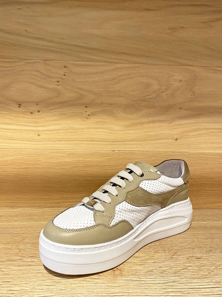 Unisa Fusta Trainers White & Khaki