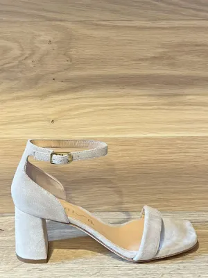 Unisa Minot Heeled Sandals Ecru