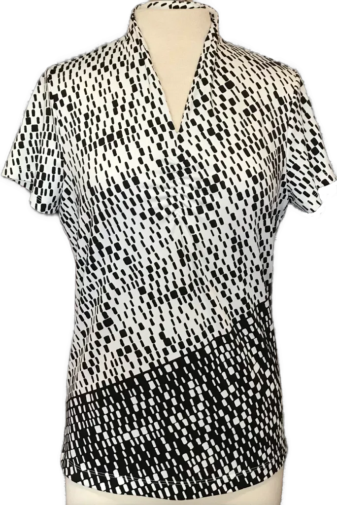 Zenergy Golf Black & White Print V-Neck Top Size M
